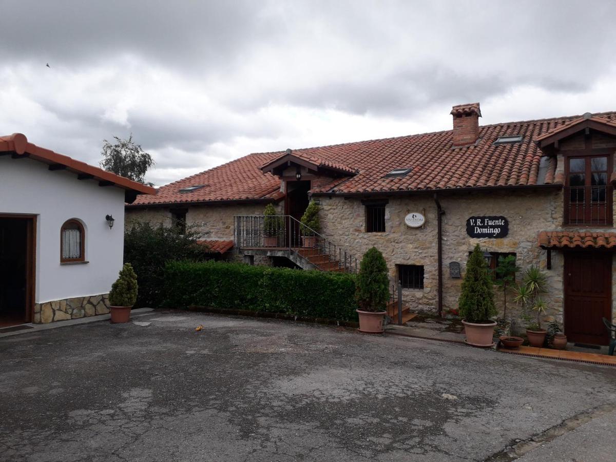 Viviendas rurales Fuente Domingo Santillana del Mar Exterior foto